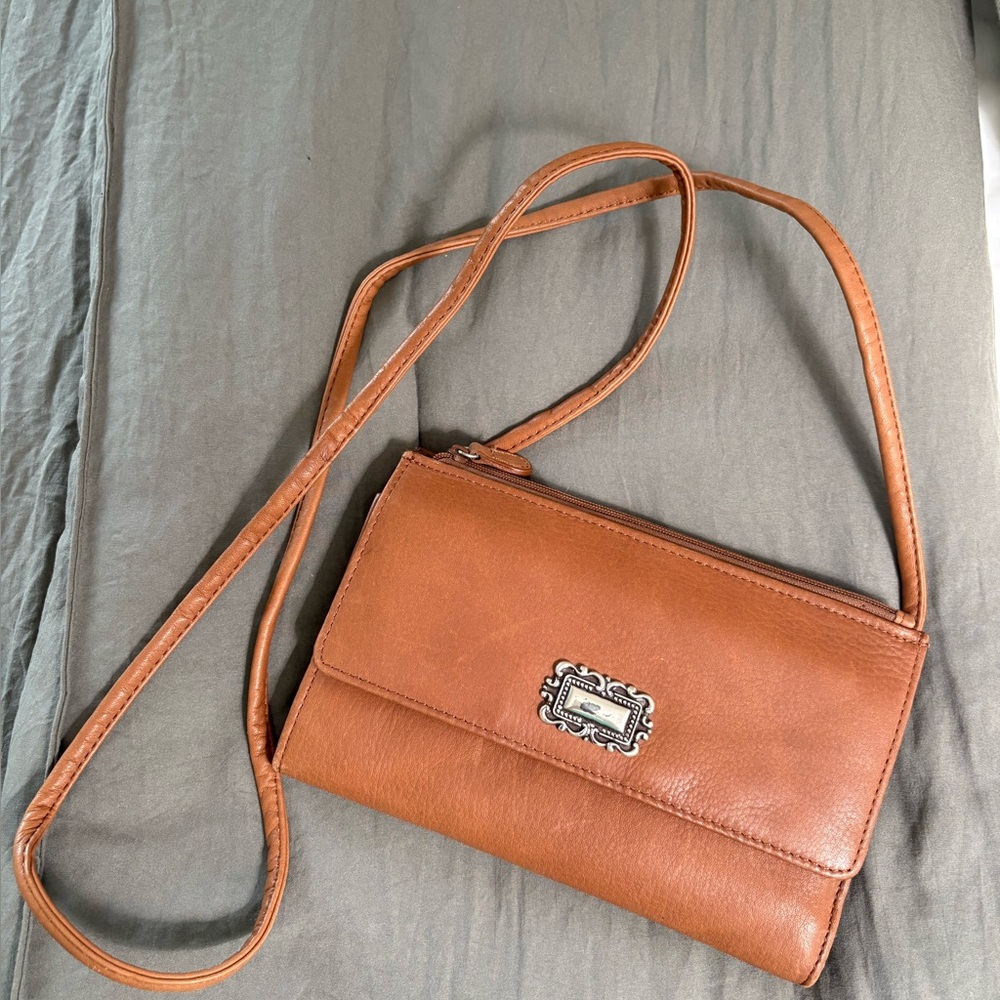 Fossil Brown Leather Crossbody Bag. Size 4.5”x 7.5”